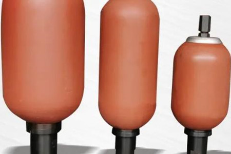 蓄能器在風(fēng)力發(fā)電系統(tǒng)中的應(yīng)用受到關(guān)注和重視