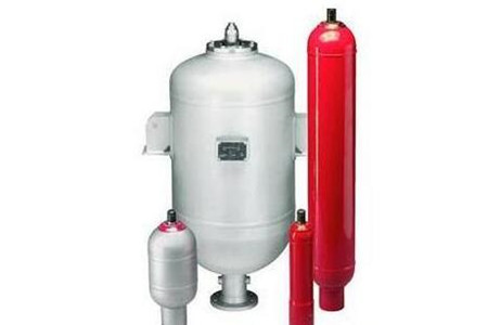 囊式蓄能器為什么會(huì)產(chǎn)生壓力嚴(yán)重下降的問(wèn)題?