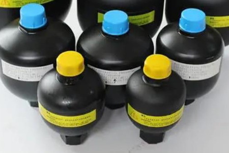 纏繞式蓄能器的作用、工作原理及使用技巧