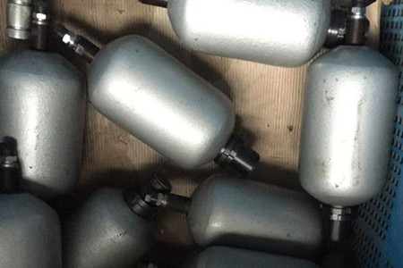 蓄能器如何運輸和搬運？朝日為大家科普！