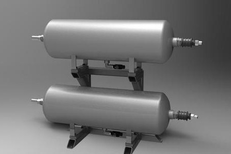 如何快速排除皮囊式蓄能器的故障？